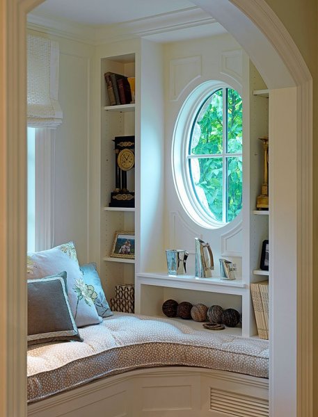 cozy-reading-nooks-book-corner-17-5730a384e540d__700