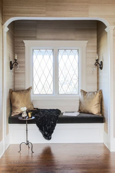 cozy-reading-nooks-book-corner-38-57318a915c47c__700